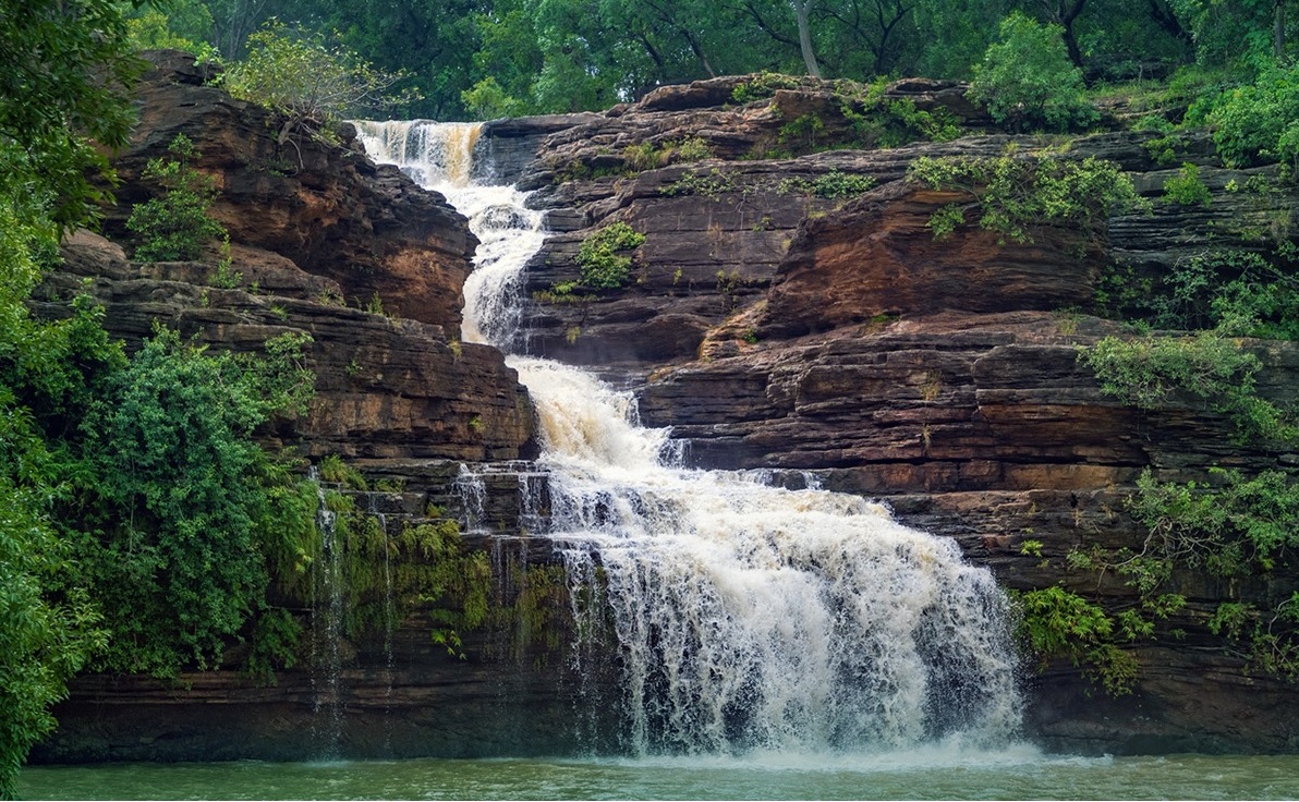 pandav falls.jpg